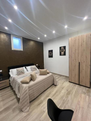 GoldenHouse
